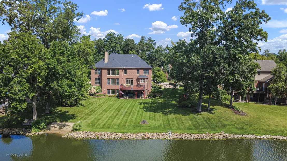Photo of 413 Edgewater Drive