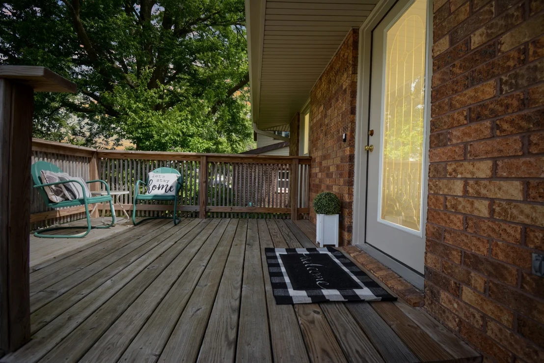 Photo of 104 S Williamsburg Drive