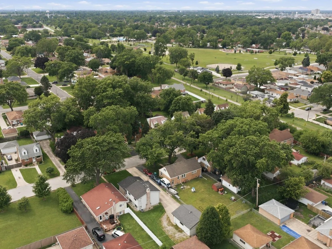 Photo of 519 Maple Lane
