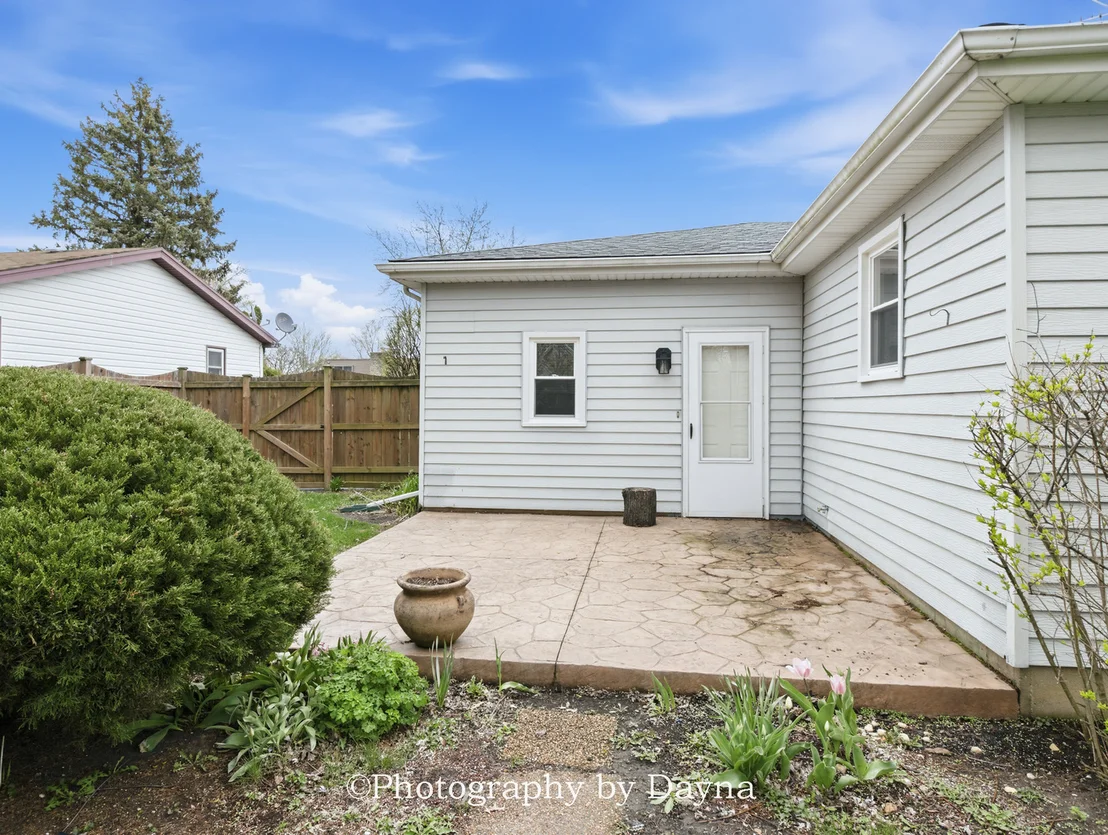 Photo of 913 Southgate Road