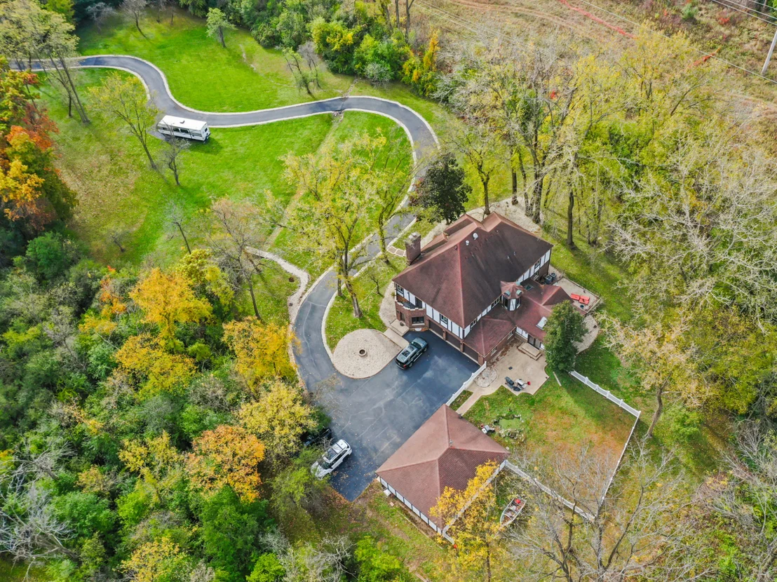 Photo of 155 Helm Road