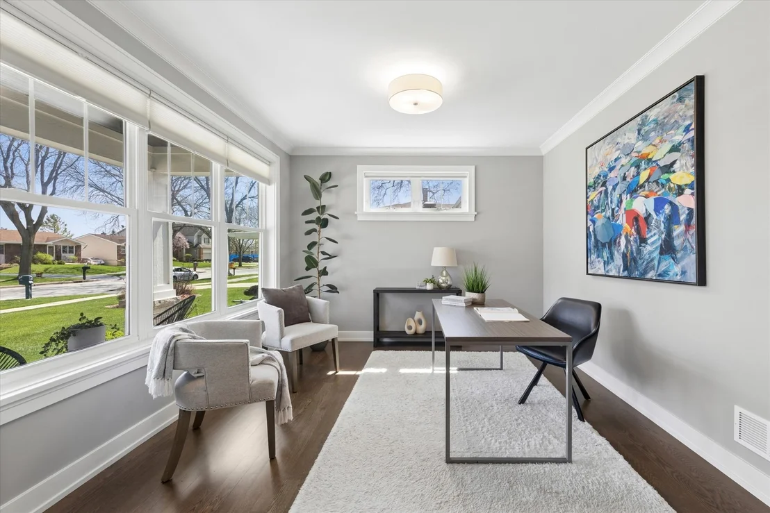 Photo of 650 N West Avenue