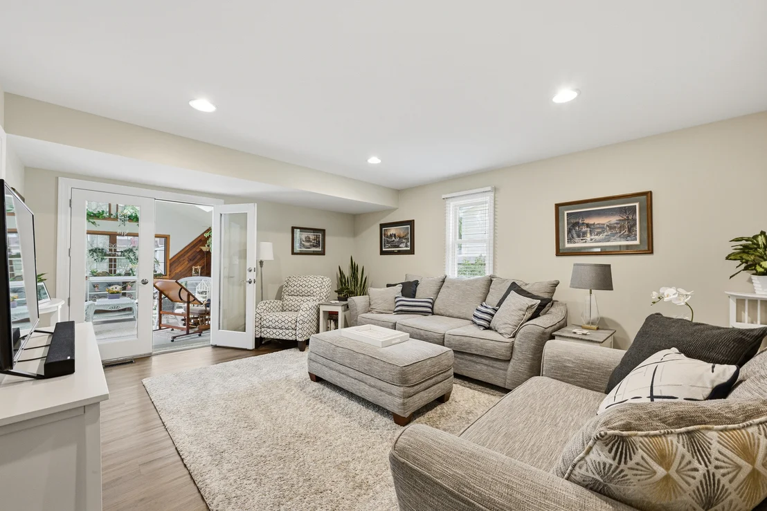 Photo of 2109 Fairfield Road