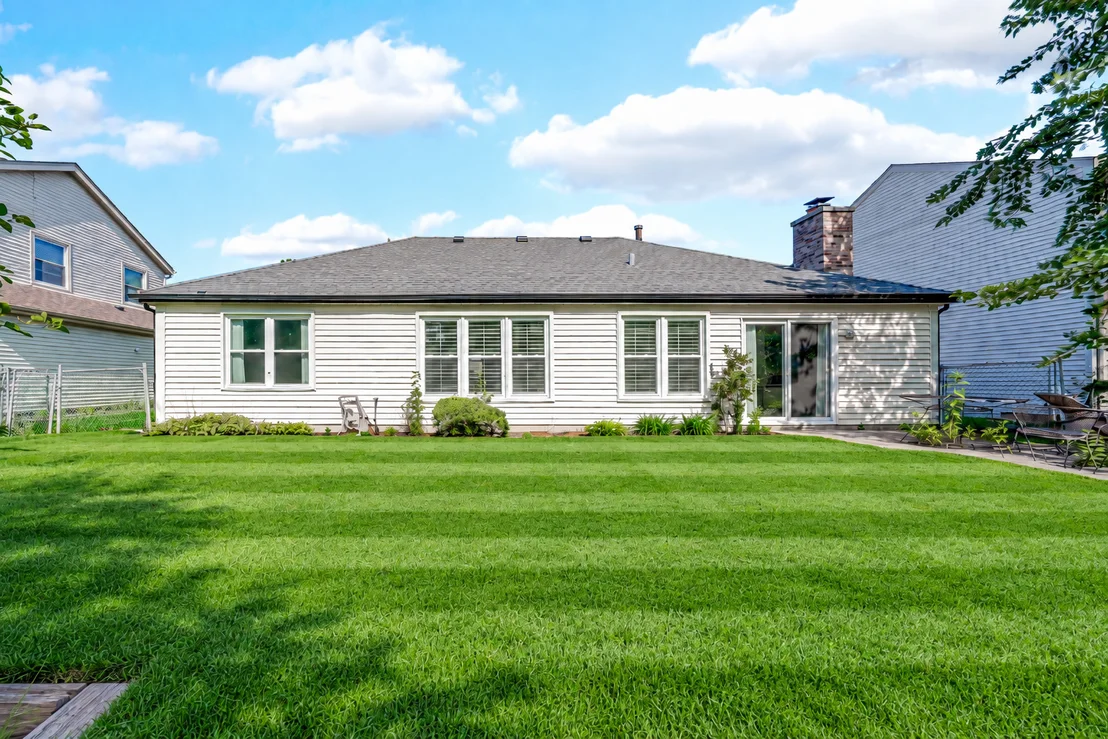 Photo of 620 Cobblestone Lane