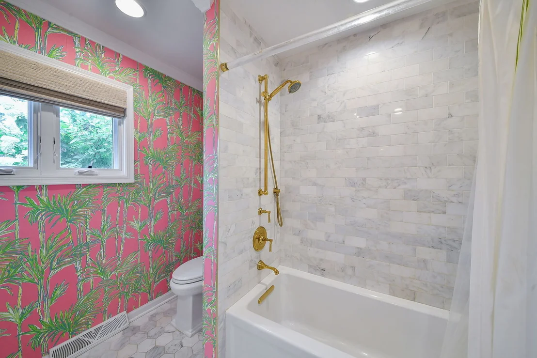 Photo of 1010 Thunderbird Lane