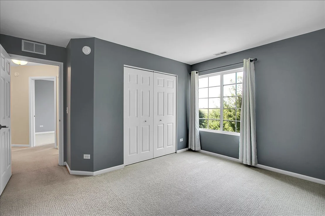 Photo of Unit 0 at 15801 Cove Circle