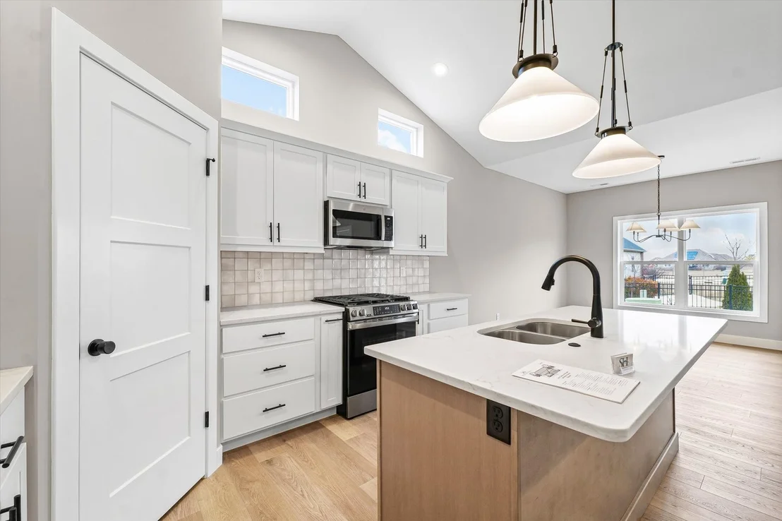 Photo of 3902 Bay Circle