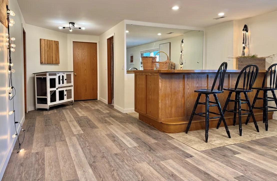 Photo of 13818 Thayer Road