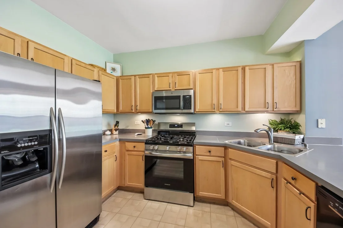 Photo of 612 Shakespeare Drive