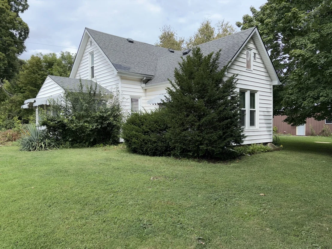 Photo of 211 N Seminary Street