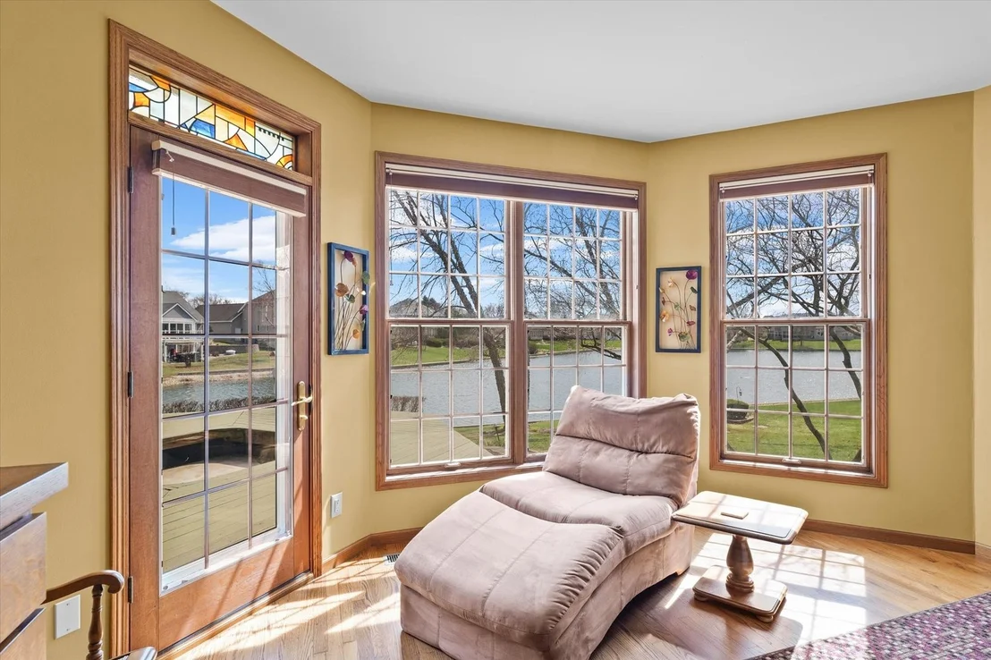 Photo of 2204 Edgewater Place