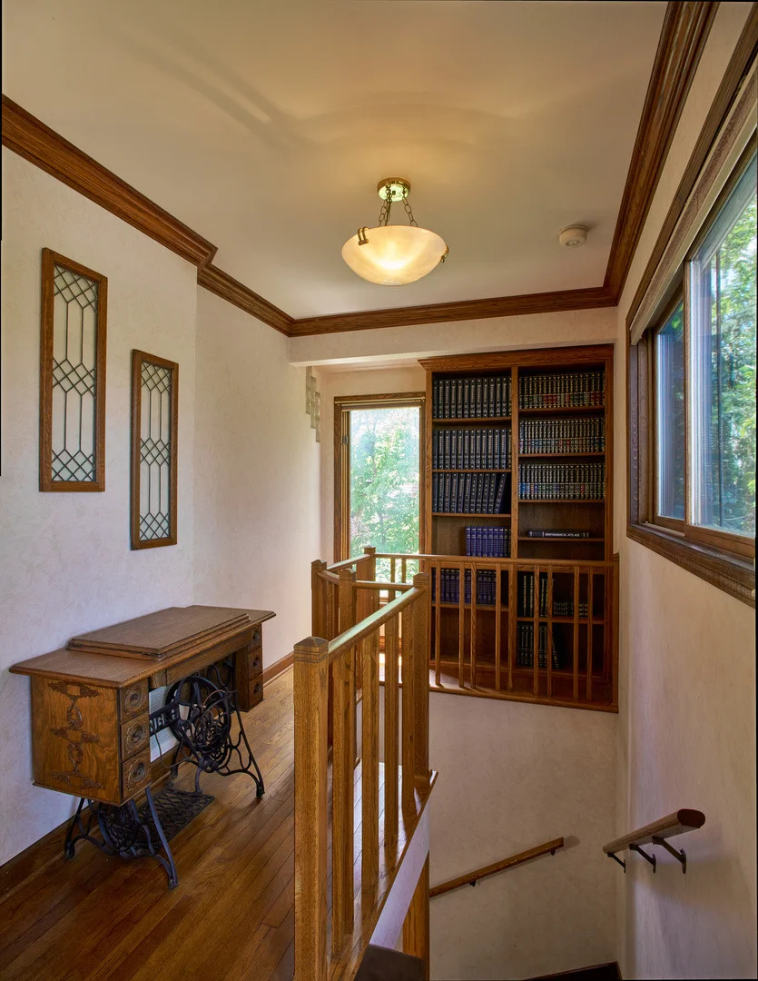 Photo of 831 Circle Avenue