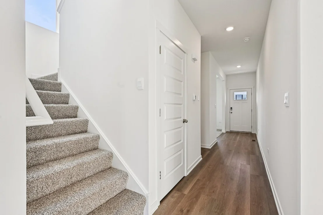 Photo of 1014 Emerald Drive