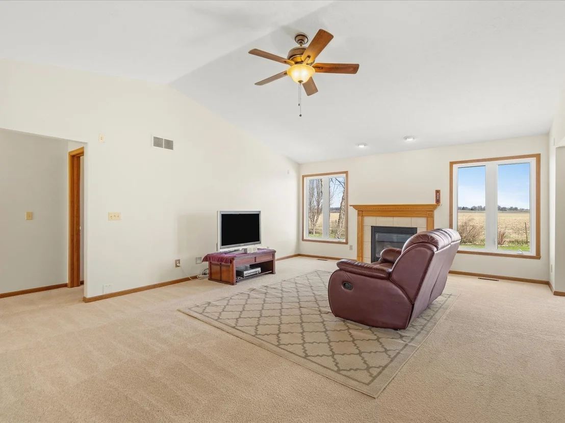 Photo of 2170 Burnett Drive