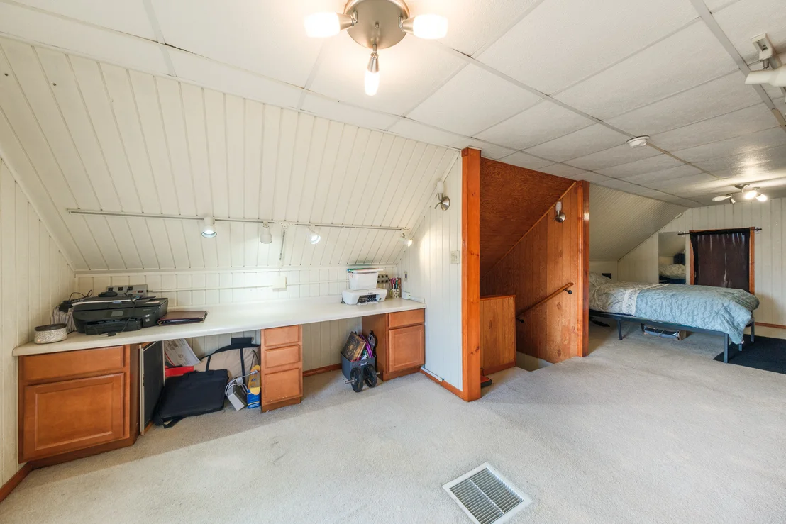 Photo of 17702 Community Street