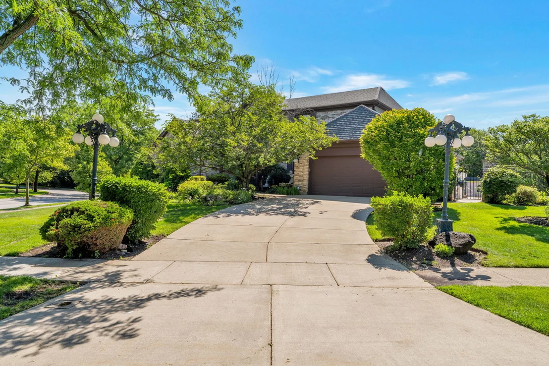 Photo of 2135 Phillips Drive