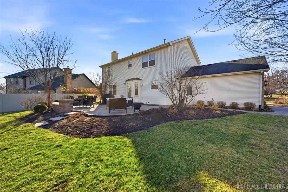 Photo of 549 Bloomfield Circle