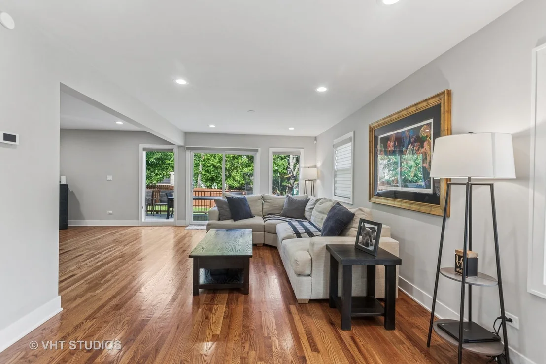 Photo of 447 W Harrison Road
