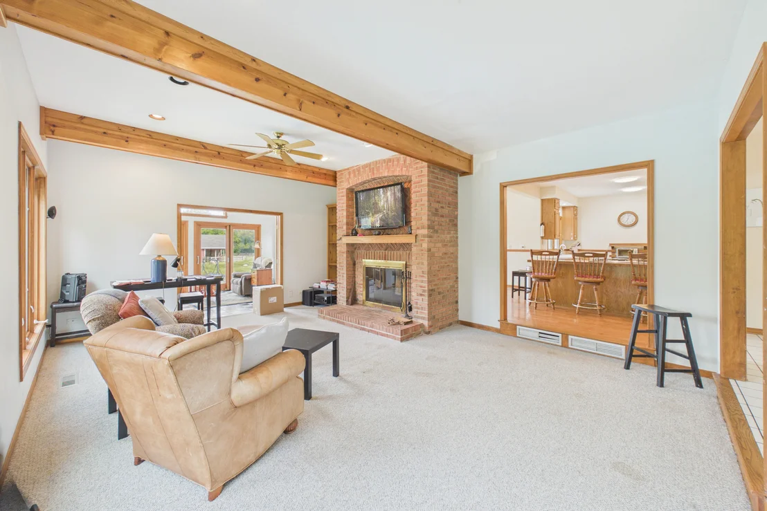 Photo of 122 Deepwood Road
