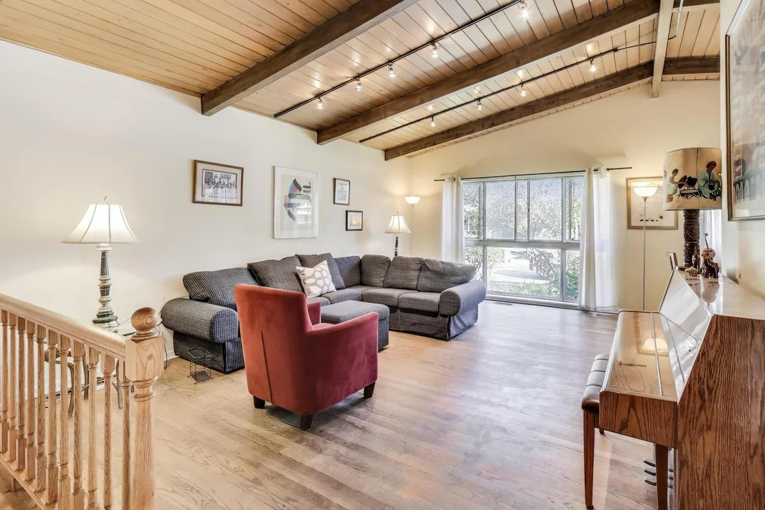 Photo of 9010 Samoset Trail