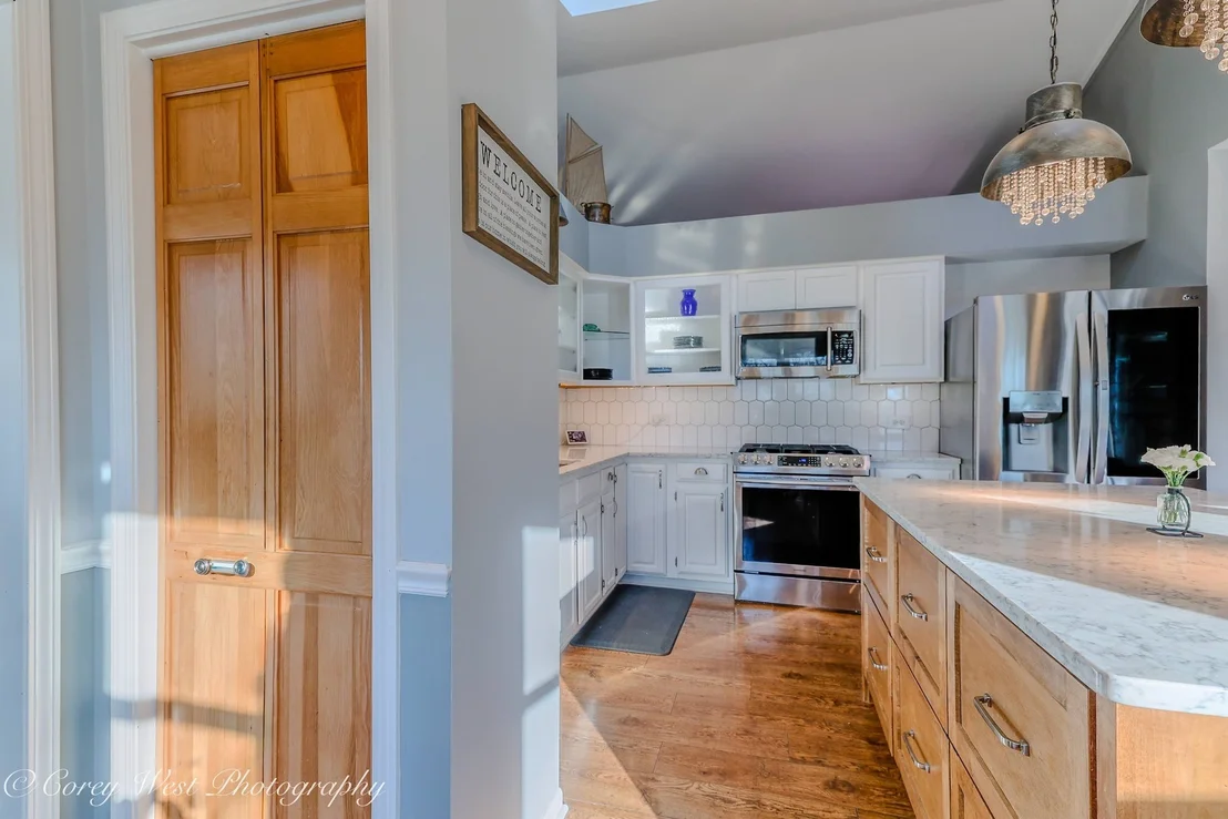 Photo of 10215 Ridge Lane