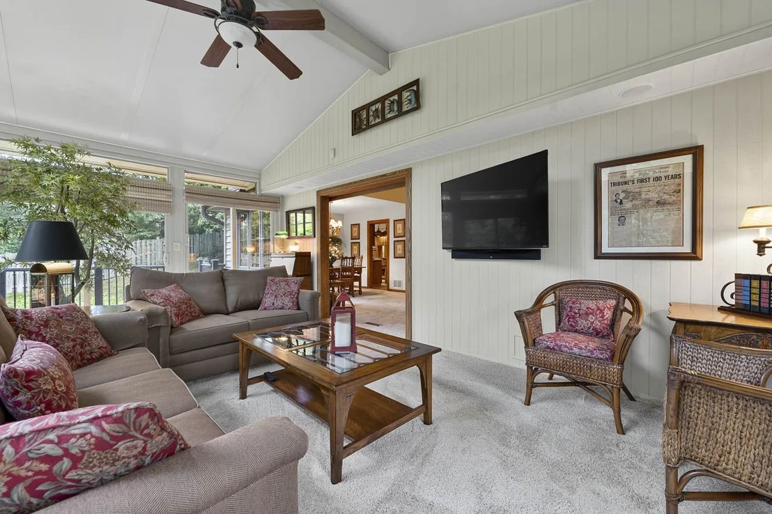 Photo of 3408 James Way