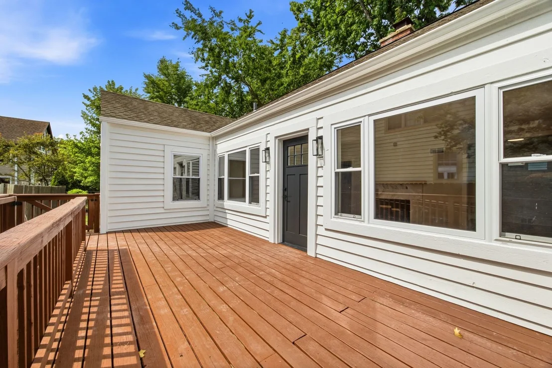 Photo of 1562 Harding Road