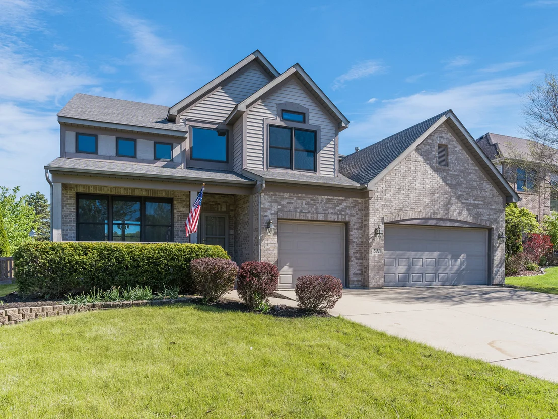 Photo of 521 Ridgewood Drive