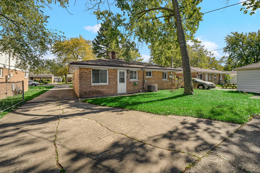 Photo of 17218 Walter Street