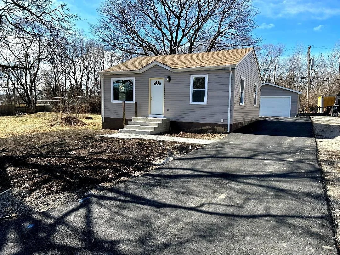 Photo of 2201 Fairview Avenue