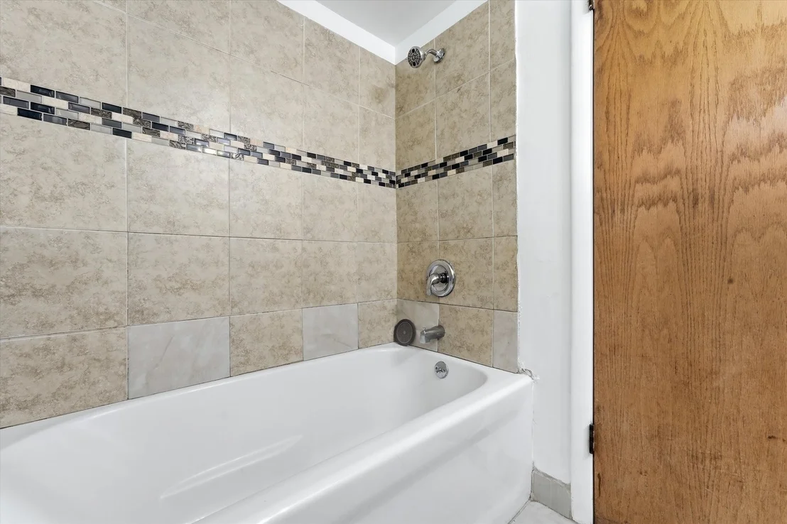 Photo of 1460 Eagle Road