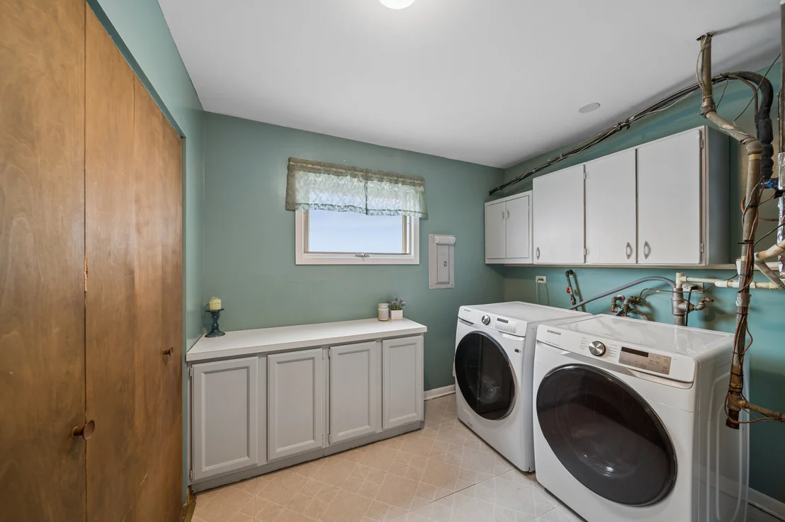 Photo of 2534 Maple Street