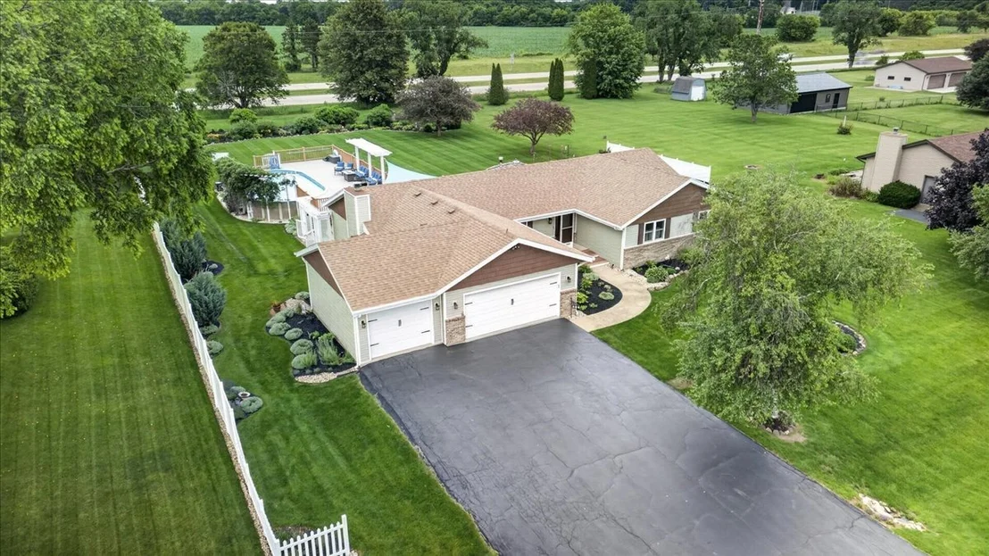 Photo of 864 Campton Drive