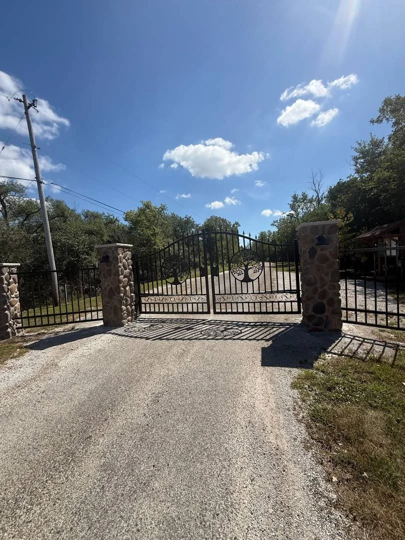 Photo of 202 Maple Leaf Trail Point