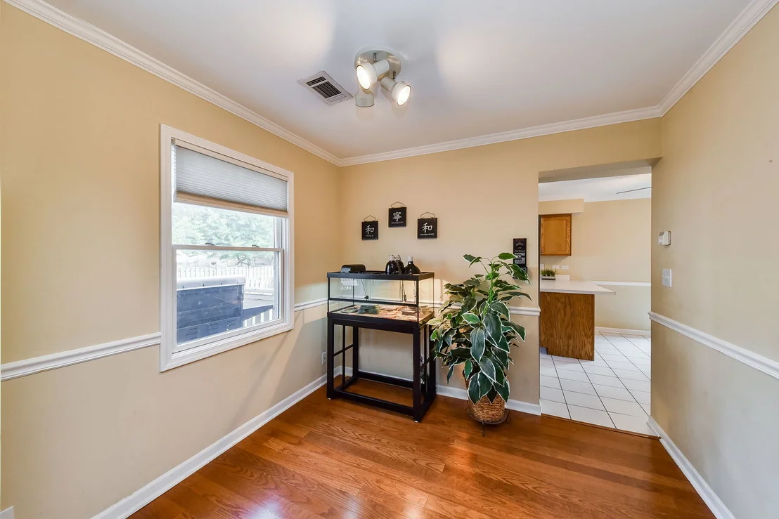 Photo of 583 Oswego Drive