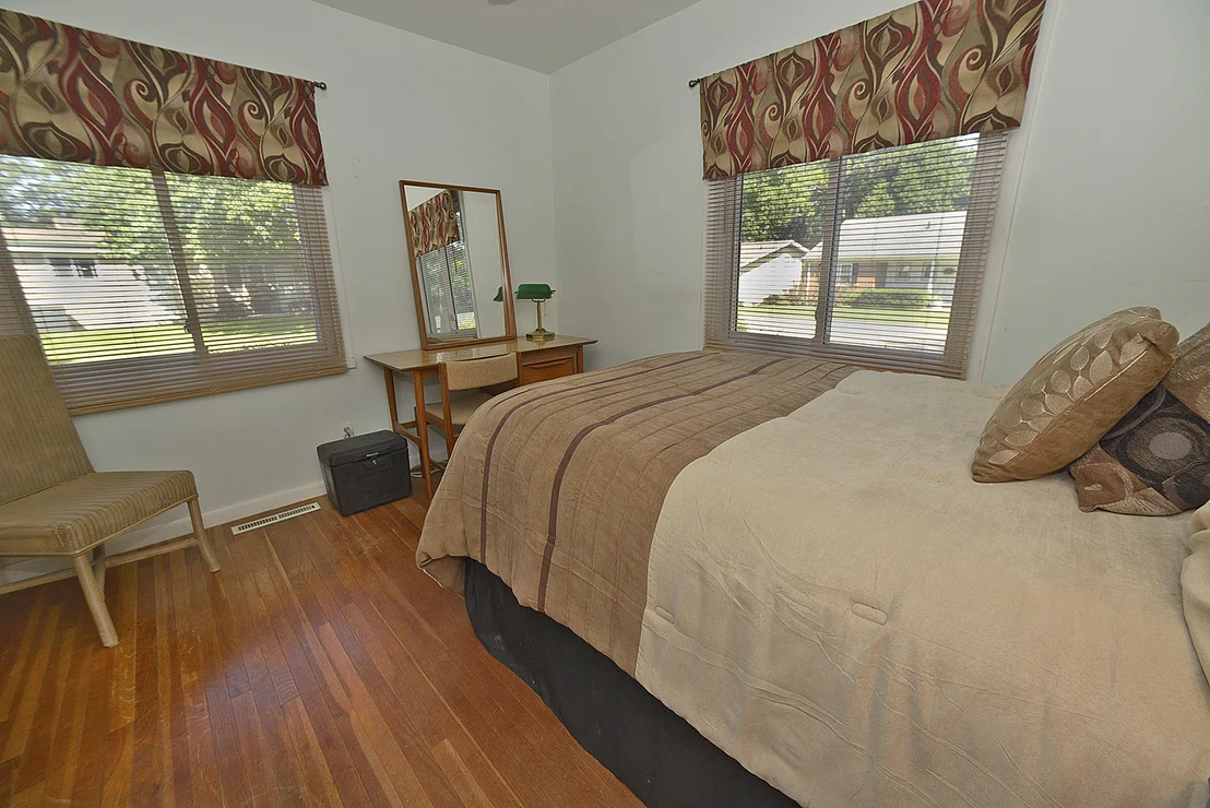 Photo of 225 Forest Park Place