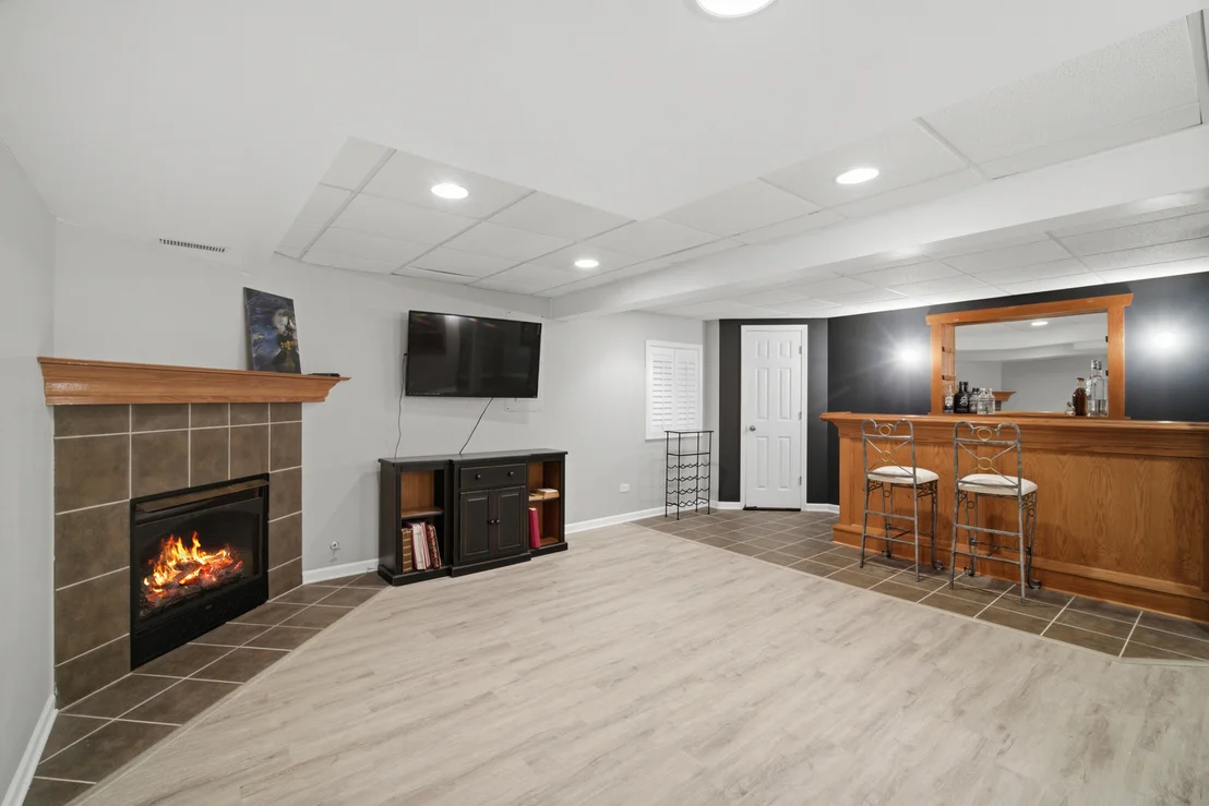 Photo of 558 Telluride Drive