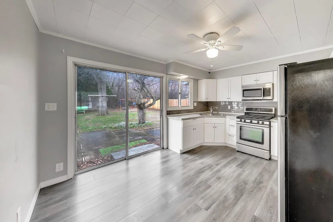 Photo of 239 Maplewood Drive