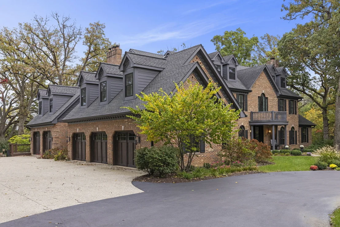 Photo of 3N063 Campton Wood Drive