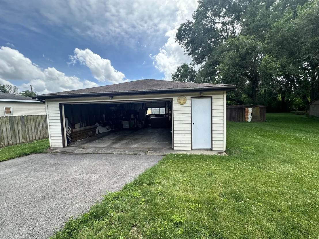 Photo of 5425 Sand Ridge Road