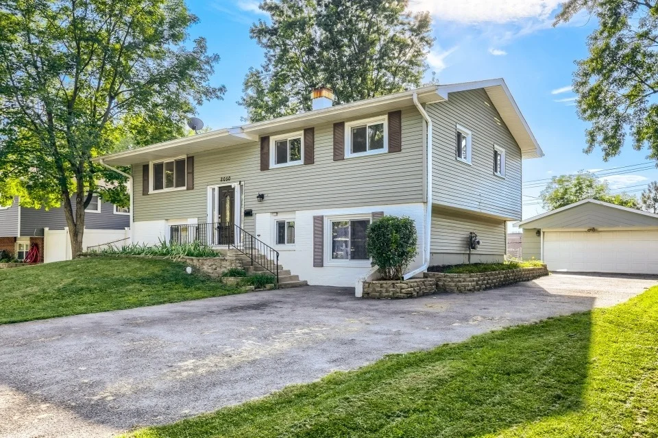 Photo of 2050 Shepard Road