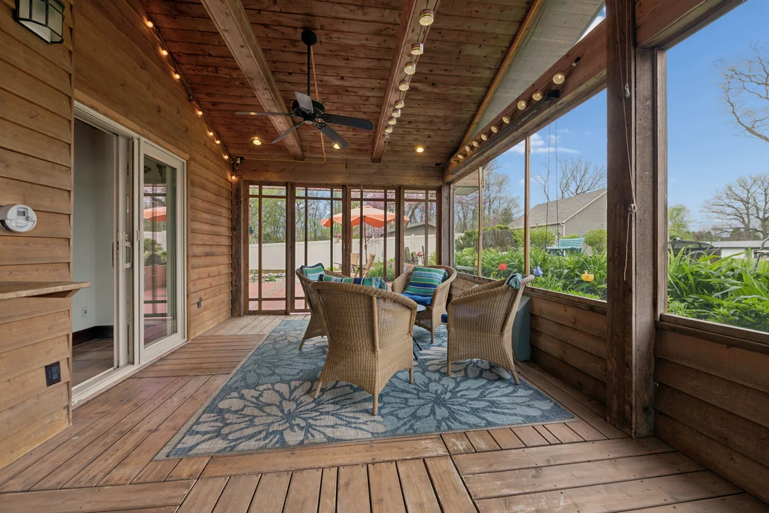 Photo of 245 W Circle Drive