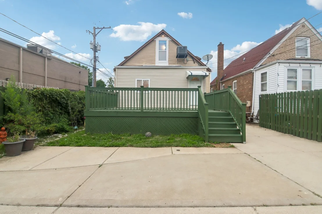 Photo of 3143 W 54th Place