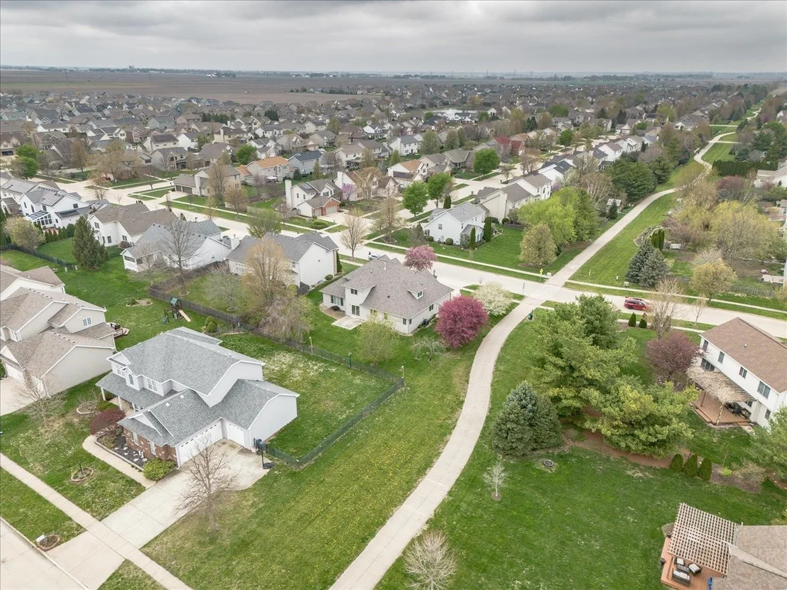 Photo of 4705 Stonebridge Drive