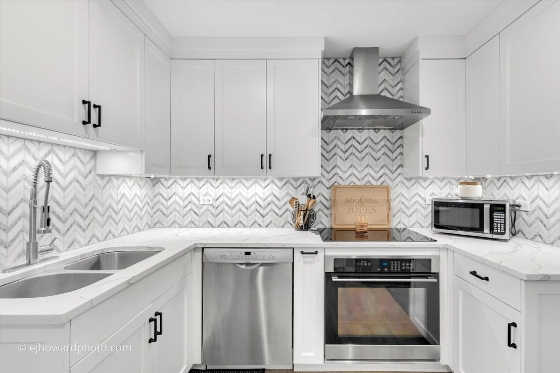 Photo of 2S758 Timber Drive