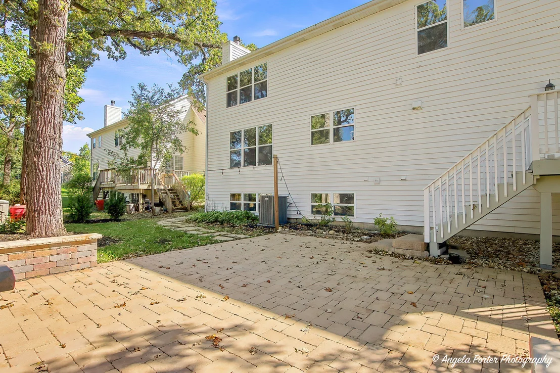 Photo of 606 Barberry Trail