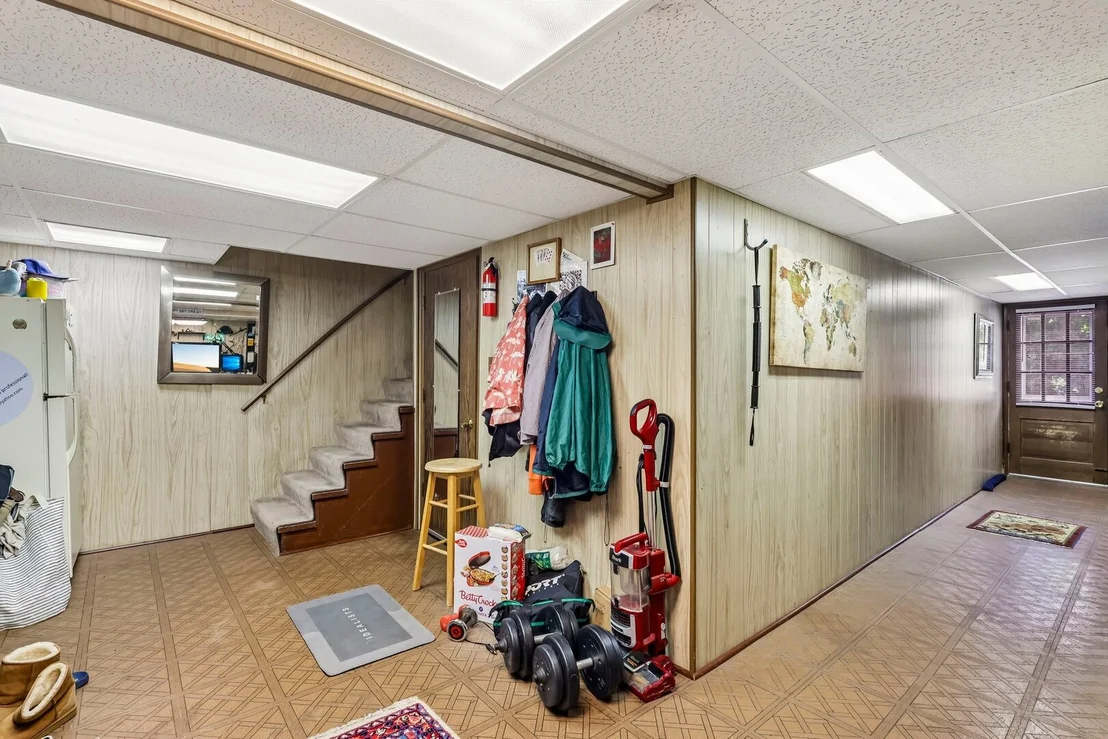 Photo of 328 Eastern Avenue
