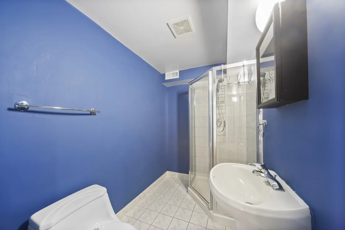 Photo of 1812 MONROE Court