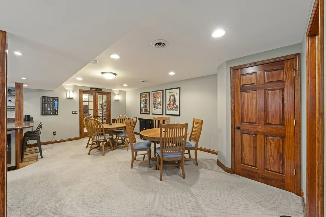 Photo of 43W753 Oakleaf Drive