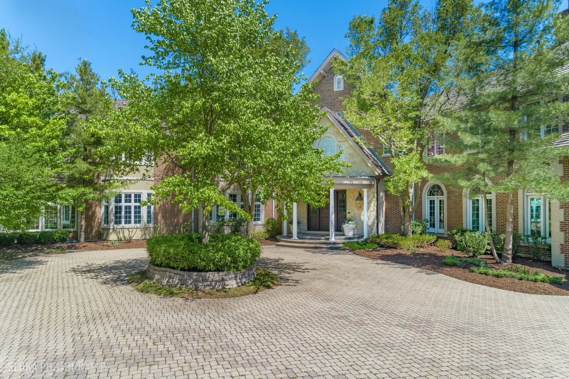 Photo of 560 Oak Knoll Road